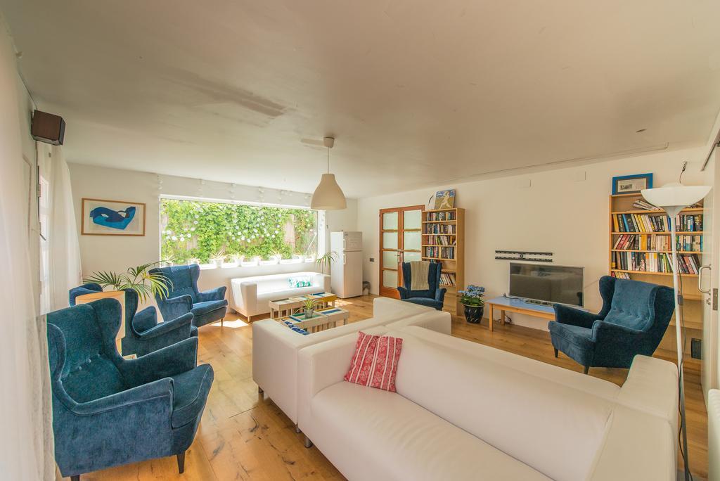 Sitges Beach Hostel Екстериор снимка