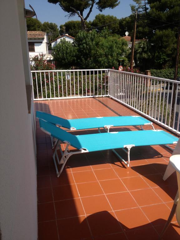 Sitges Beach Hostel Екстериор снимка