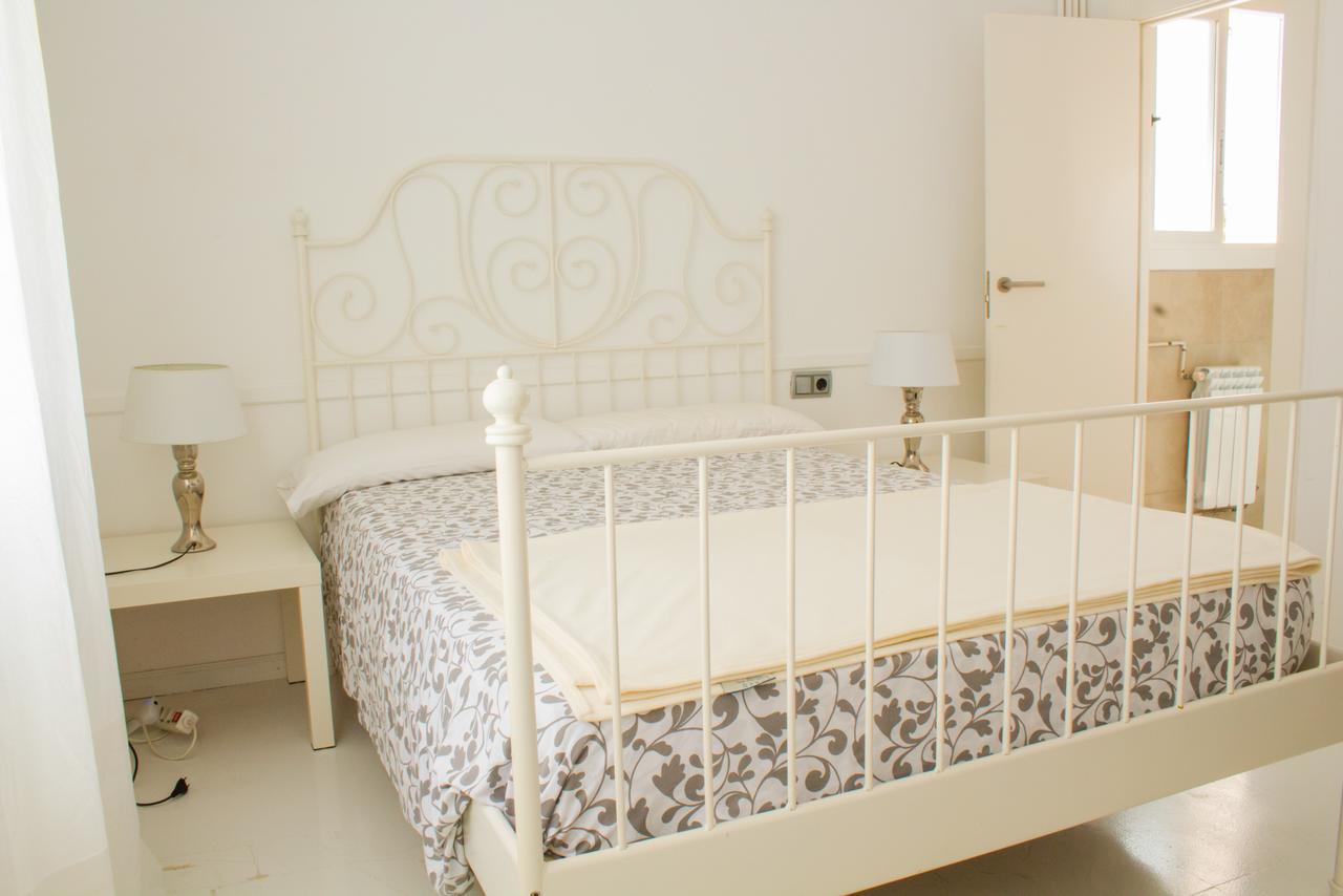 Sitges Beach Hostel Екстериор снимка