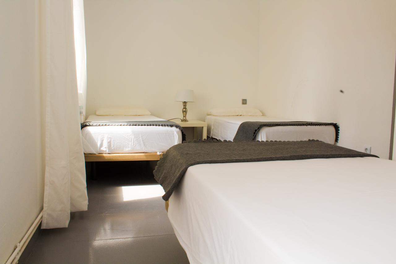 Sitges Beach Hostel Екстериор снимка