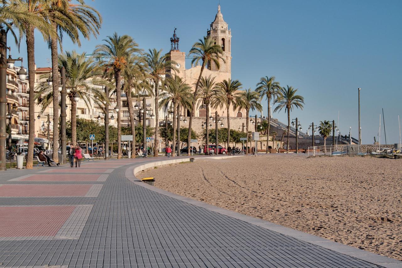 Sitges Beach Hostel Екстериор снимка