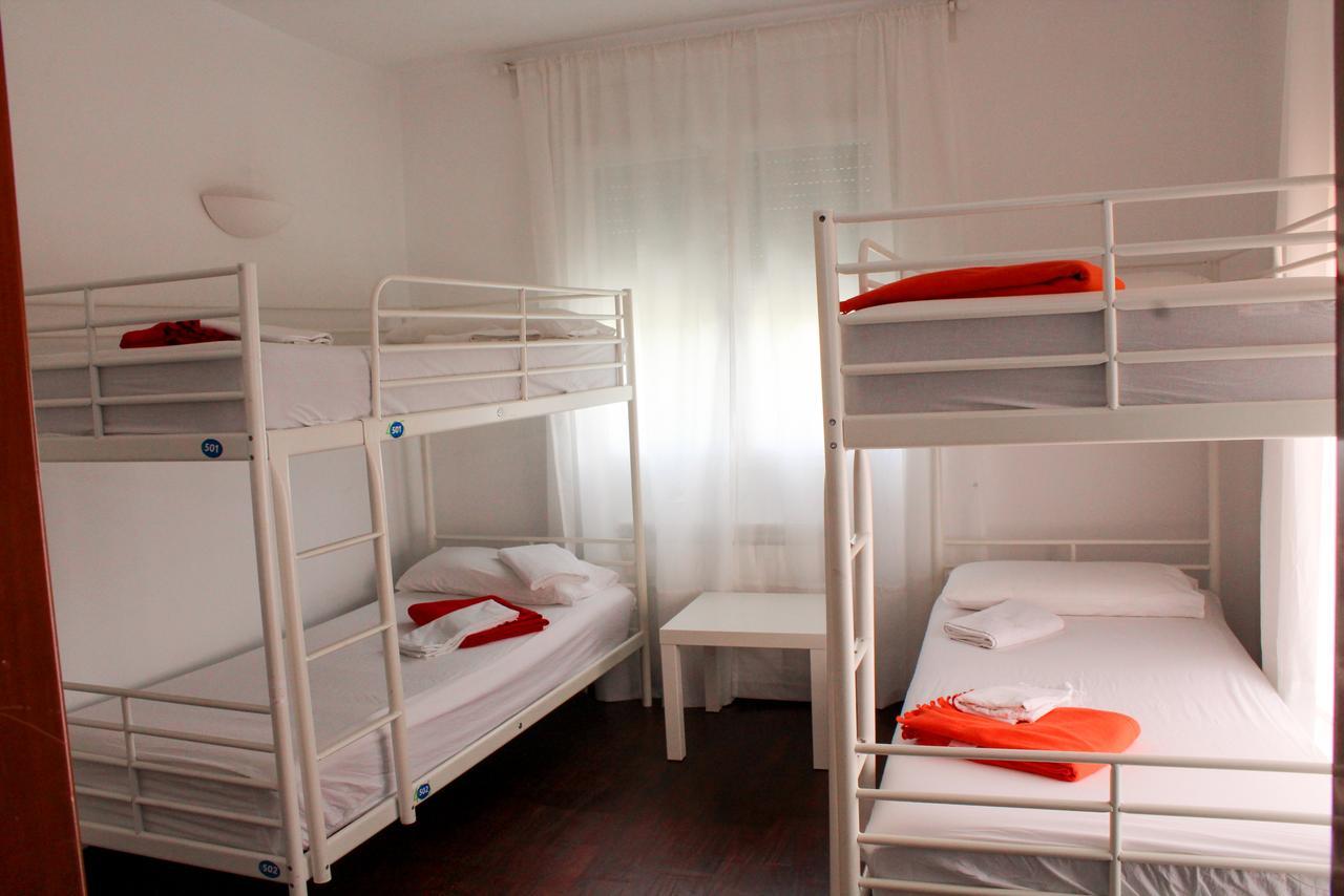 Sitges Beach Hostel Екстериор снимка