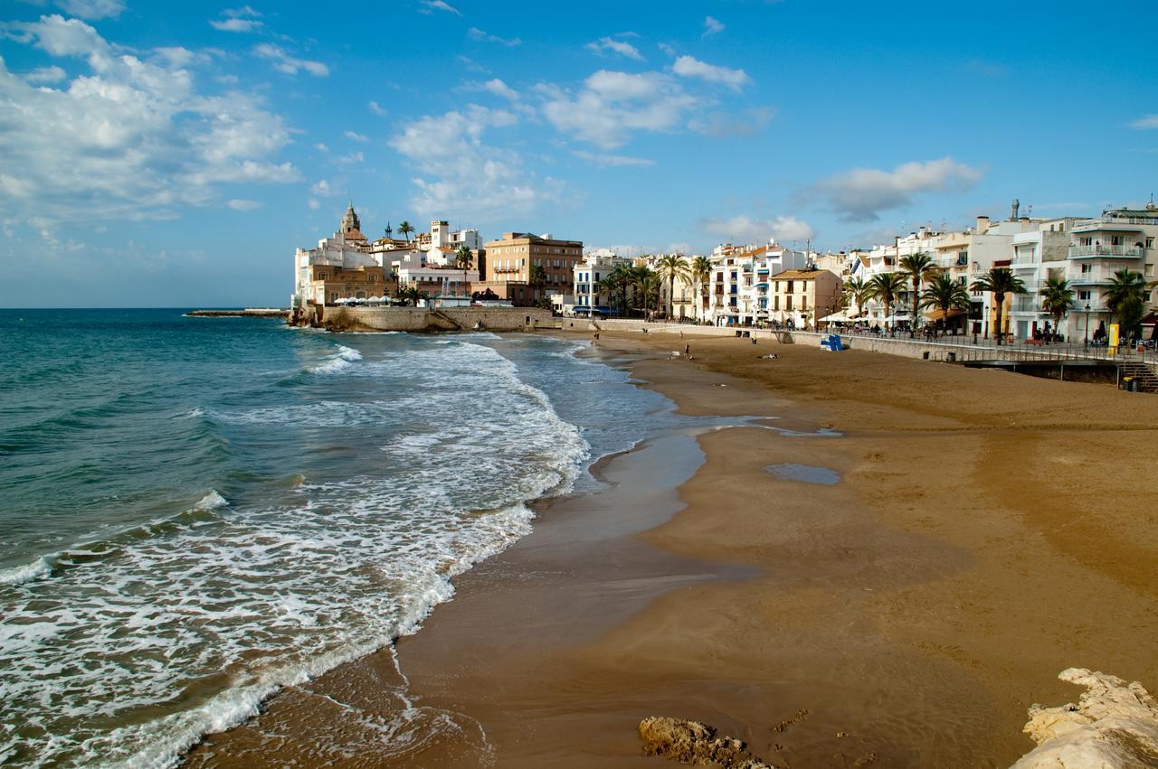 Sitges Beach Hostel Екстериор снимка